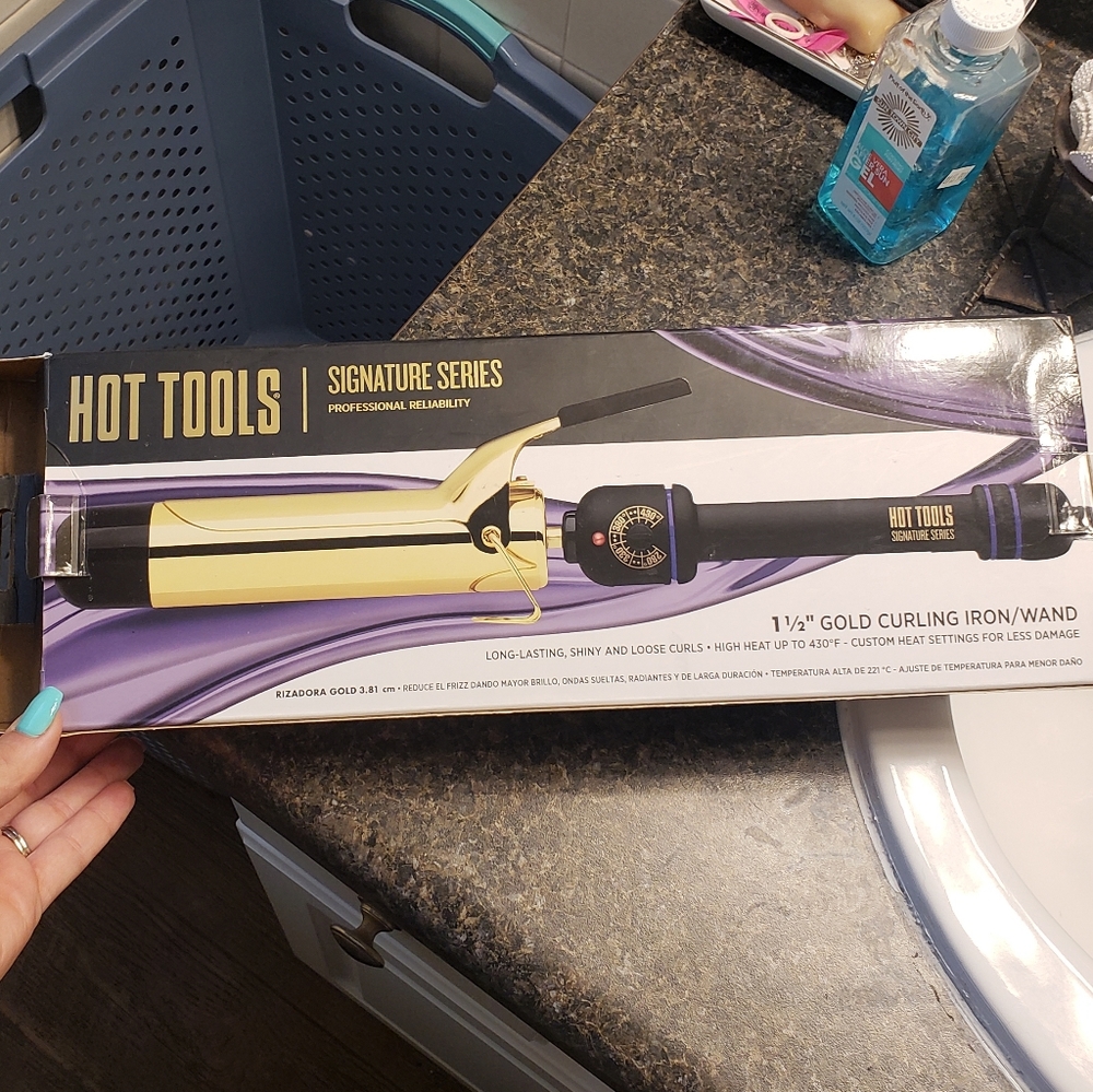 Curling Iron